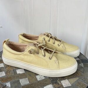 Sperry SeaCycled Crest Vibe Sneaker, NWOT, Shimmering Yellow, Size 7